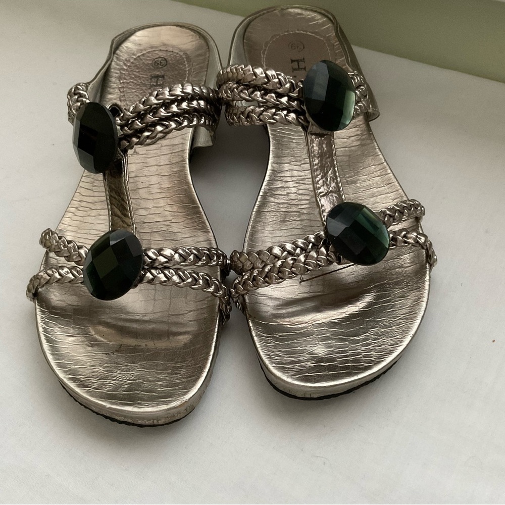 Sparkling Silver Sandals with Dark Green Crystal Embellishments